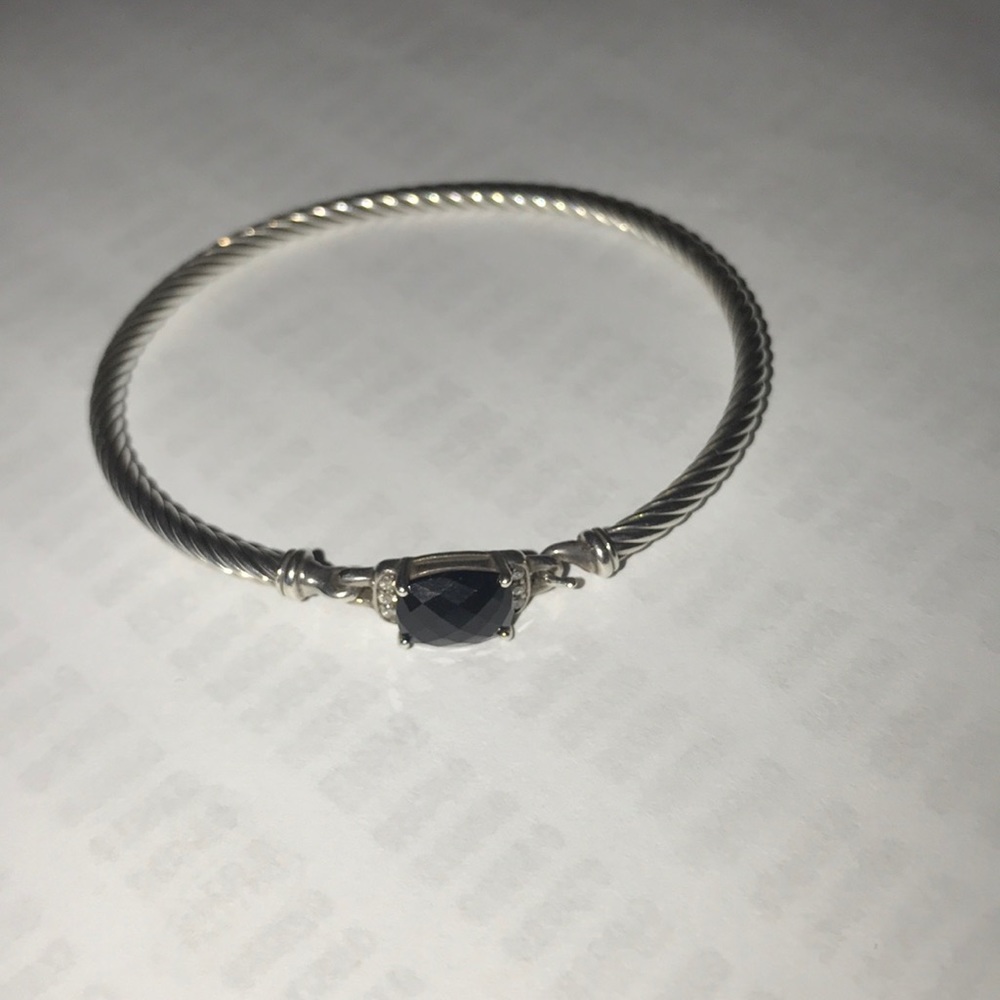 David Yurman black onyx bracelet! Comes with  bag